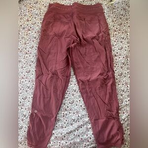 Lululemon dance studio pants, maroon, size 6, can send measurements if needed